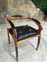 Obsidian Sculpt-Chair